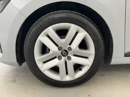 Photo 18 Renault Clio  TCe 90