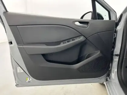 Photo 37 Renault Clio  TCe 90