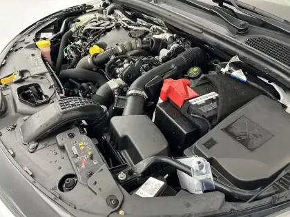 Photo 20 Renault Clio  SOCIETE BLUE DCI 85