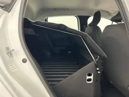 Photo 15 Renault Clio  SOCIETE BLUE DCI 85