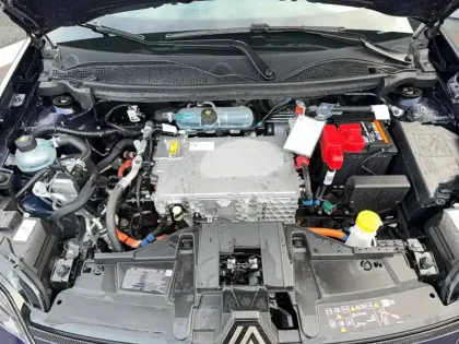 Photo 21 Renault 5 Renault  E-Tech Electrique 10 ch autonomie confort