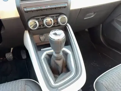 Photo 12 Renault Clio  TCe 90