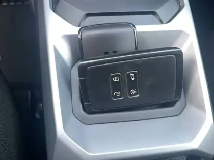 Photo 66 Dacia Duster  Hybrid 140