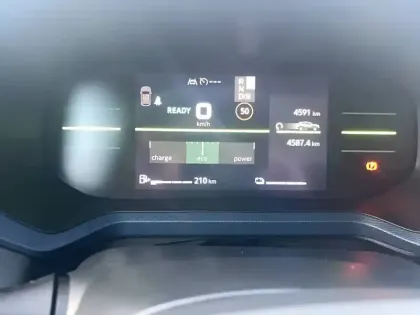 Photo 62 Dacia Duster  Hybrid 140