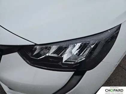 Photo 98 Peugeot 208  PureTech 75 S&S BVM5