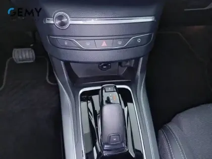 Photo 35 Peugeot 308 Gén. III Ph1 Allure Pack 5