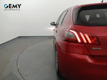 Photo 60 Peugeot 308  PureTech 130ch S&S EAT8