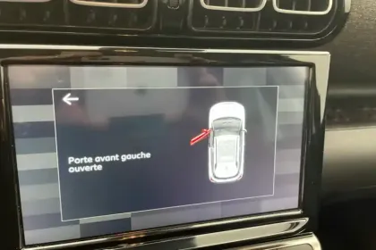 Photo 38 Citroën C3 Aircross  PureTech 130 S&S EAT6