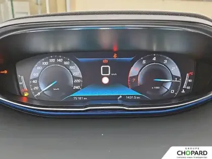 Photo 16 Peugeot 3008  Puretech 130ch S&S BVM6