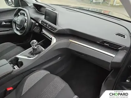 Photo 12 Peugeot 3008  Puretech 130ch S&S BVM6