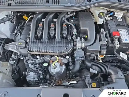 Photo 25 Peugeot 208  PureTech 75 S&S BVM5