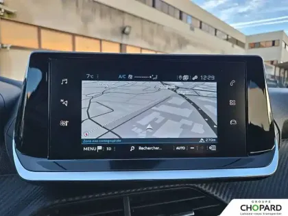 Photo 13 Peugeot 208  PureTech 75 S&S BVM5