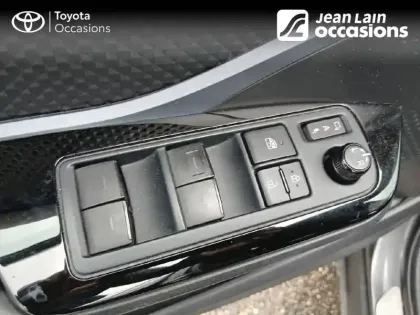 Photo 18 Toyota C-HR  Hybride 1.8L