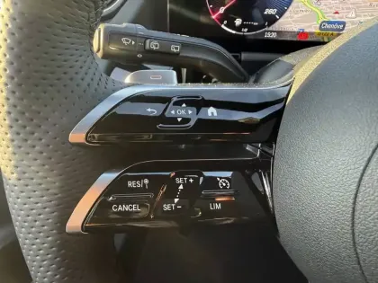 Photo 62 Mercedes GLA  200 d 8G-DCT