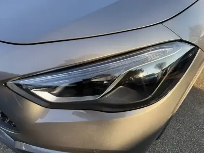 Photo 55 Mercedes GLA  200 d 8G-DCT