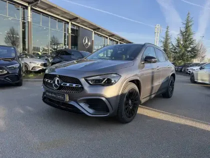 Photo 26 Mercedes GLA  200 d 8G-DCT