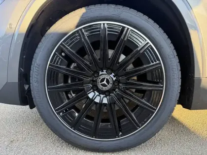 Photo 33 Mercedes GLA  200 d 8G-DCT