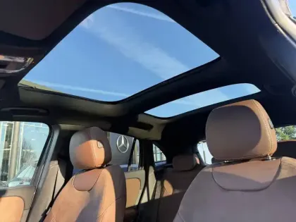 Photo 41 Mercedes GLA  200 d 8G-DCT