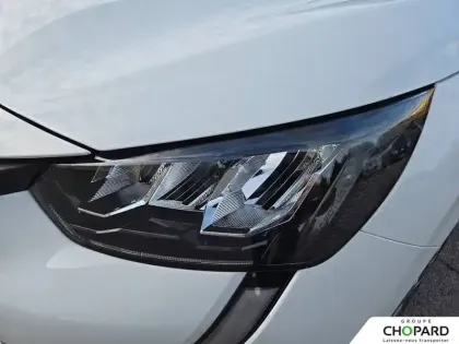 Photo 100 Peugeot 208  PureTech 75 S&S BVM5