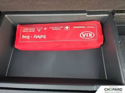 Photo 28 Peugeot 3008  Hybrid 225 e-EAT8