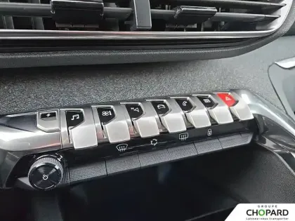 Photo 21 Peugeot 3008  Hybrid 225 e-EAT8