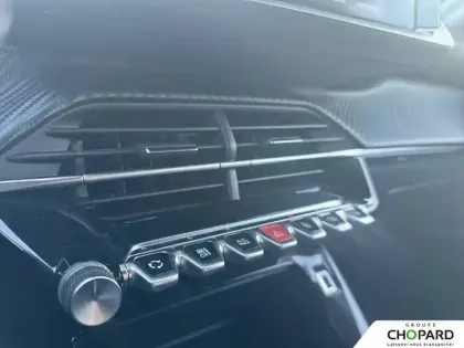 Photo 21 Peugeot 208  PureTech 75 S&S BVM5