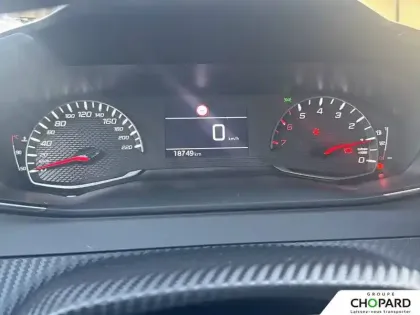 Photo 16 Peugeot 208  PureTech 75 S&S BVM5