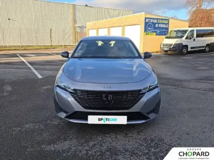 Photo 31 Peugeot 308  PHEV 180 e-EAT8