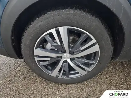 Photo 24 Peugeot 3008  Hybrid 136 e-DCS6