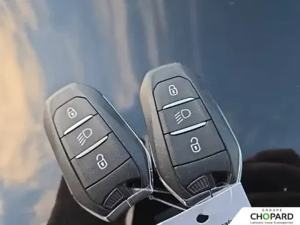 Photo 20 Peugeot 208  Electrique 50 kWh 136ch