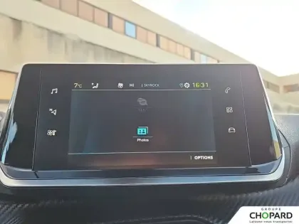 Photo 13 Peugeot 208  Electrique 50 kWh 136ch