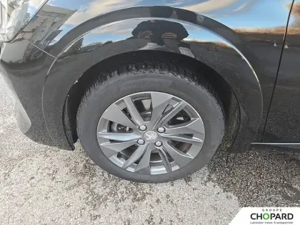 Photo 24 Peugeot 208  Electrique 50 kWh 136ch