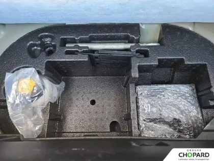 Photo 28 Peugeot 208  Electrique 50 kWh 136ch