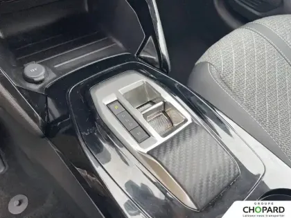 Photo 17 Peugeot 208  Hybrid 100 e-DCS6