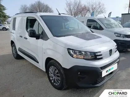 Photo 27 Peugeot Partner  FOURGON M DIESEL 100 CH MANUELLE