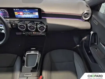 Photo 13 Mercedes Classe A  200 d 8G-DCT