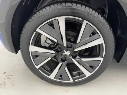 Photo 44 Peugeot 208  PureTech 130 S&S EAT8