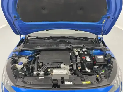 Photo 46 Peugeot 208  PureTech 130 S&S EAT8