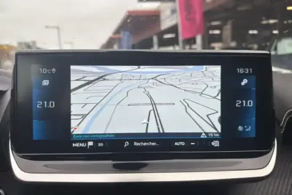 Photo 23 Peugeot 208  PureTech 130 S&S EAT8