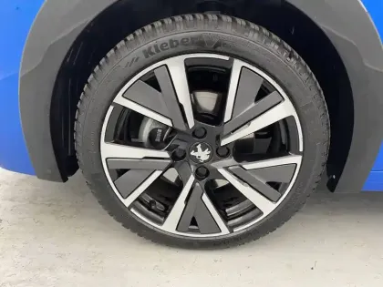 Photo 42 Peugeot 208  PureTech 130 S&S EAT8