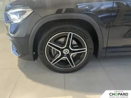 Photo 54 Mercedes GLA  200 d 8G-DCT