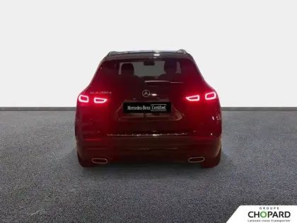 Photo 38 Mercedes GLA  200 d 8G-DCT