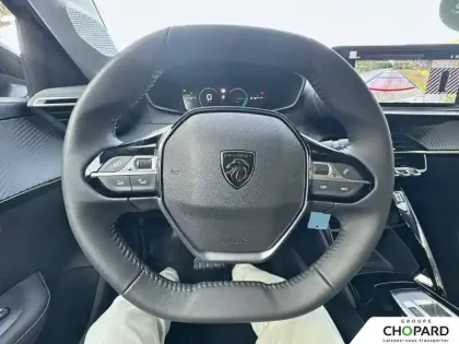 Photo 47 Peugeot 208  Hybrid 110 e-DCS6