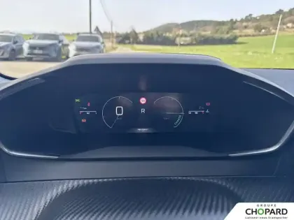 Photo 48 Peugeot 208  Hybrid 110 e-DCS6