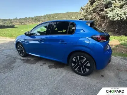 Photo 61 Peugeot 208  Hybrid 110 e-DCS6