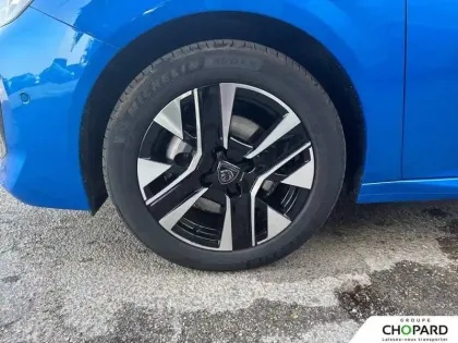 Photo 52 Peugeot 208  Hybrid 110 e-DCS6