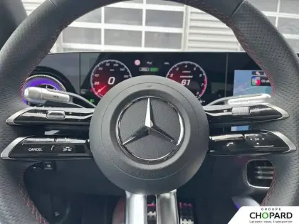 Photo 43 Mercedes CLA  200 8F-eDCT