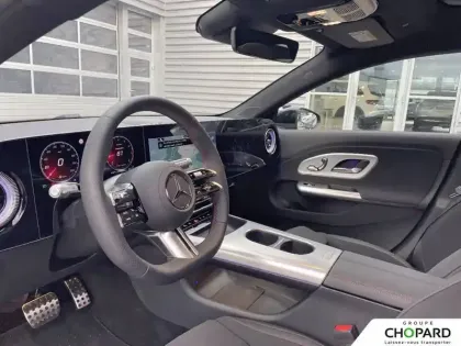 Photo 57 Mercedes CLA  200 8F-eDCT