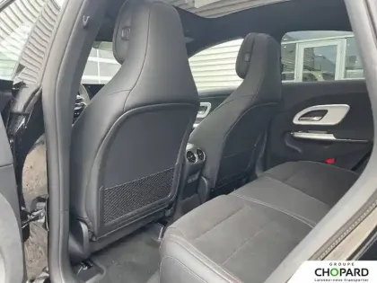 Photo 46 Mercedes CLA  200 8F-eDCT