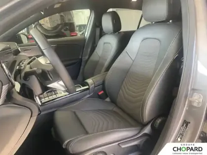 Photo 10 Mercedes Classe A  180 7G-DCT